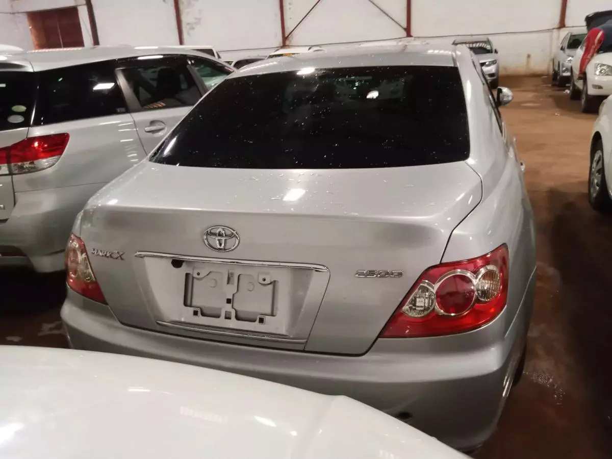 Toyota Mark X   - 2009