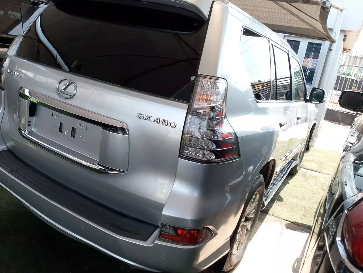 Lexus GX 460   - 2018