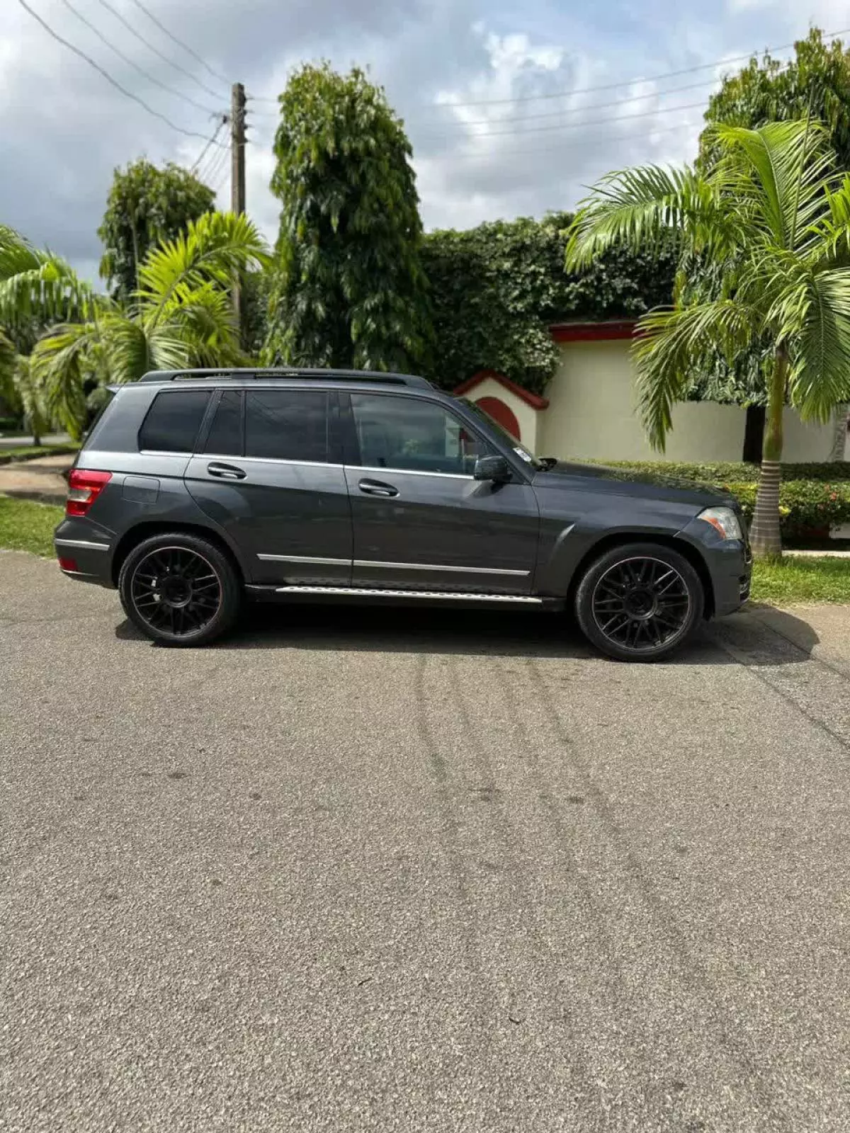 Mercedes-Benz GLK 350   - 2011