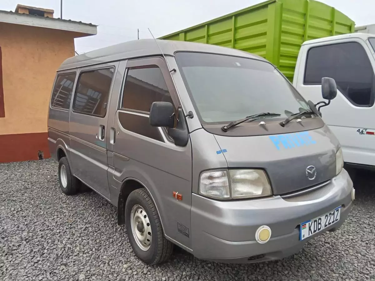 Mazda Bongo   - 2013