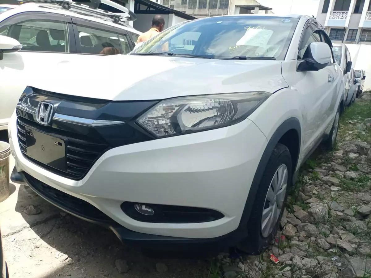 Honda Vezel  - 2015