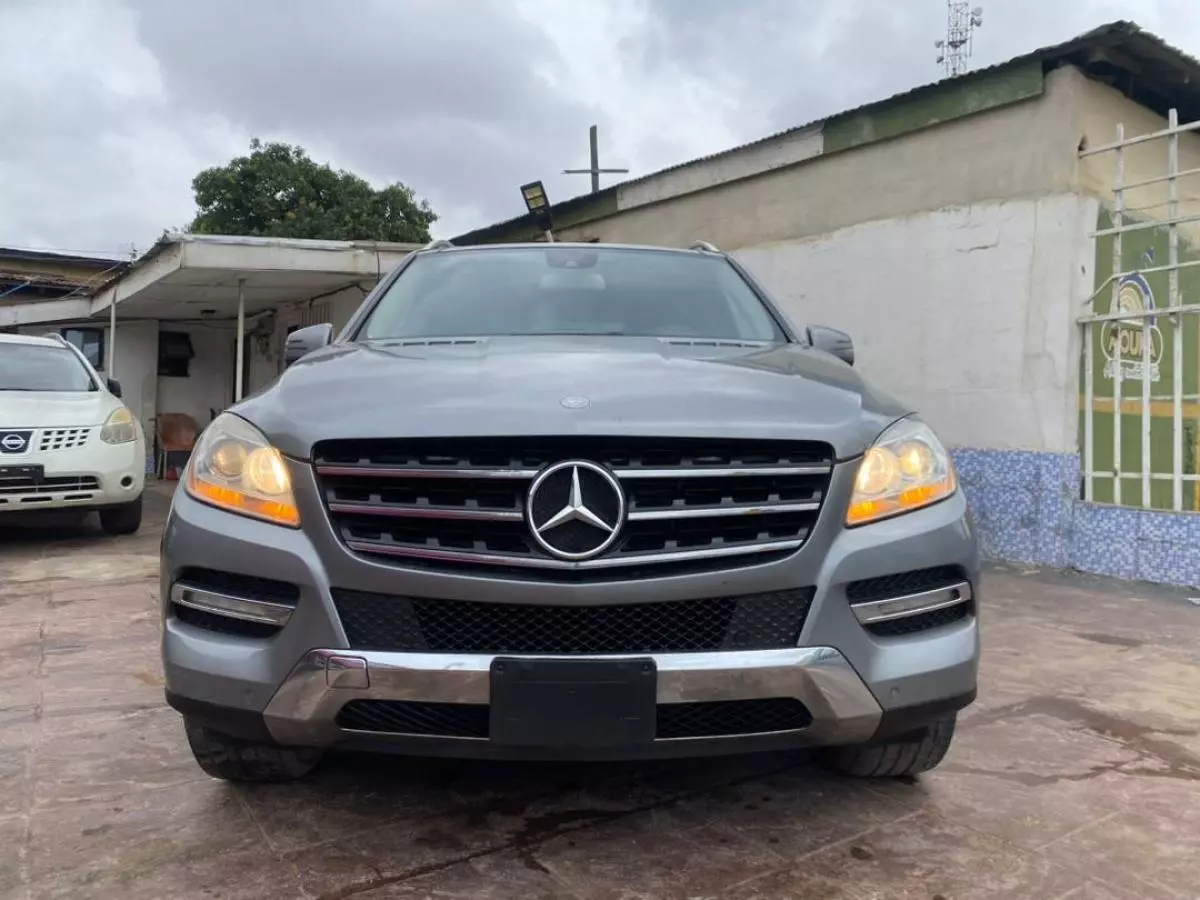 Mercedes-Benz ML 350   - 2012