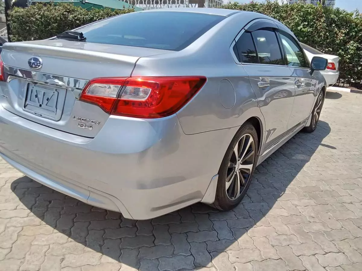 Subaru Legacy B4   - 2016