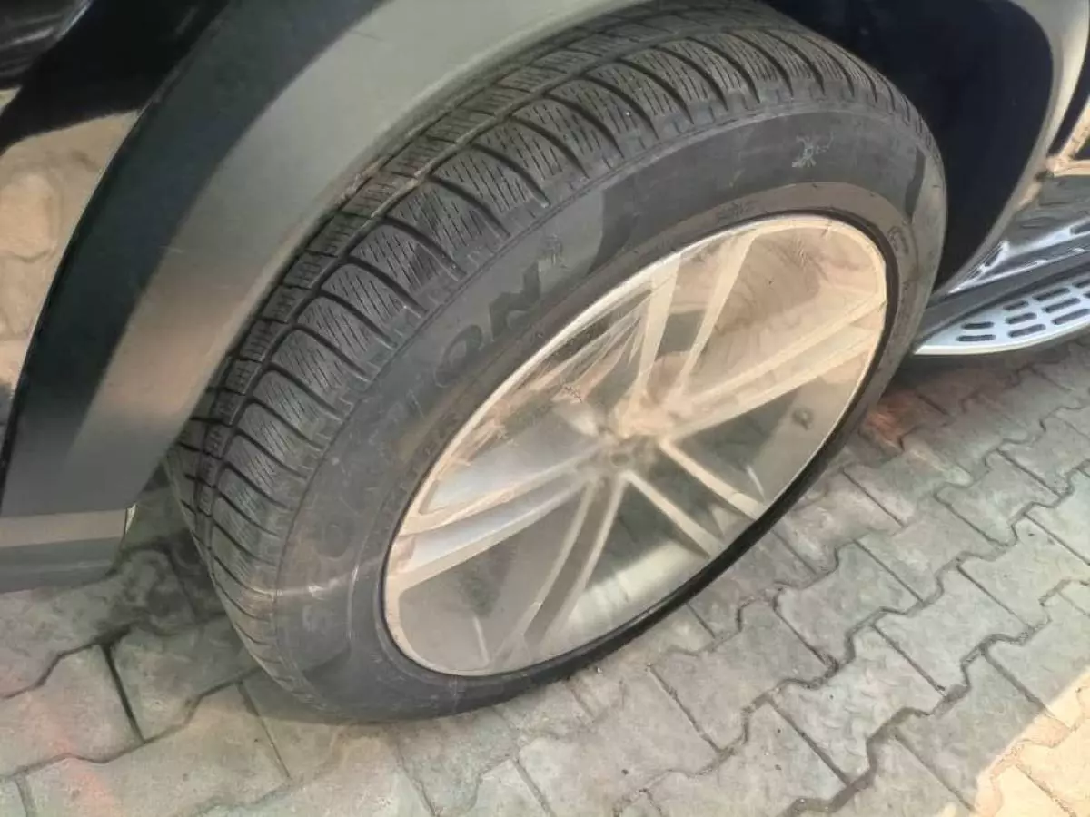 Mercedes-Benz GLE 350 - 2021
