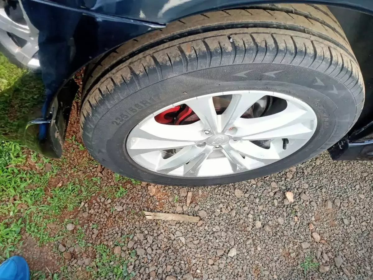 Subaru Legacy - 2014