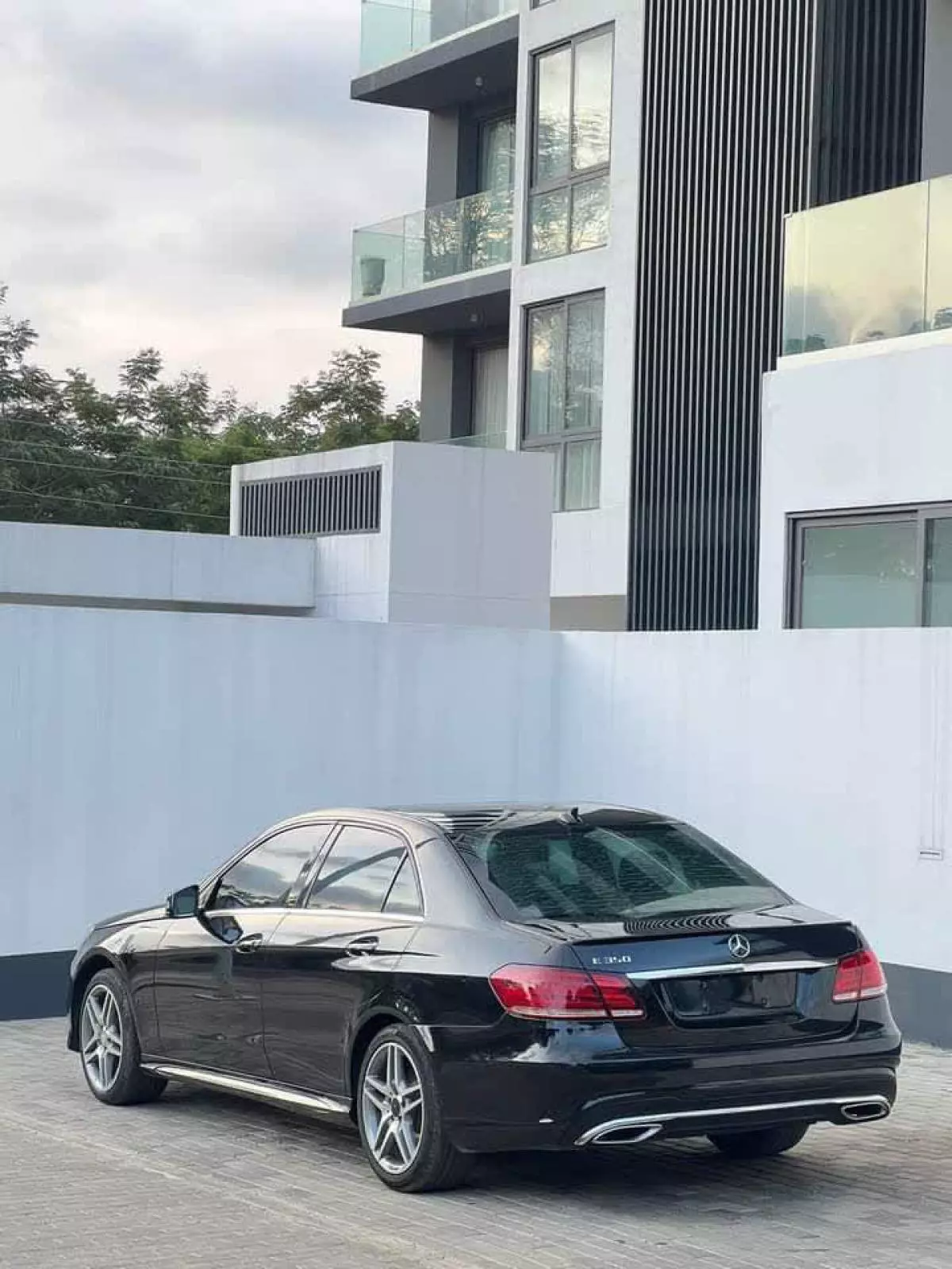 Mercedes-Benz E 350   - 2015