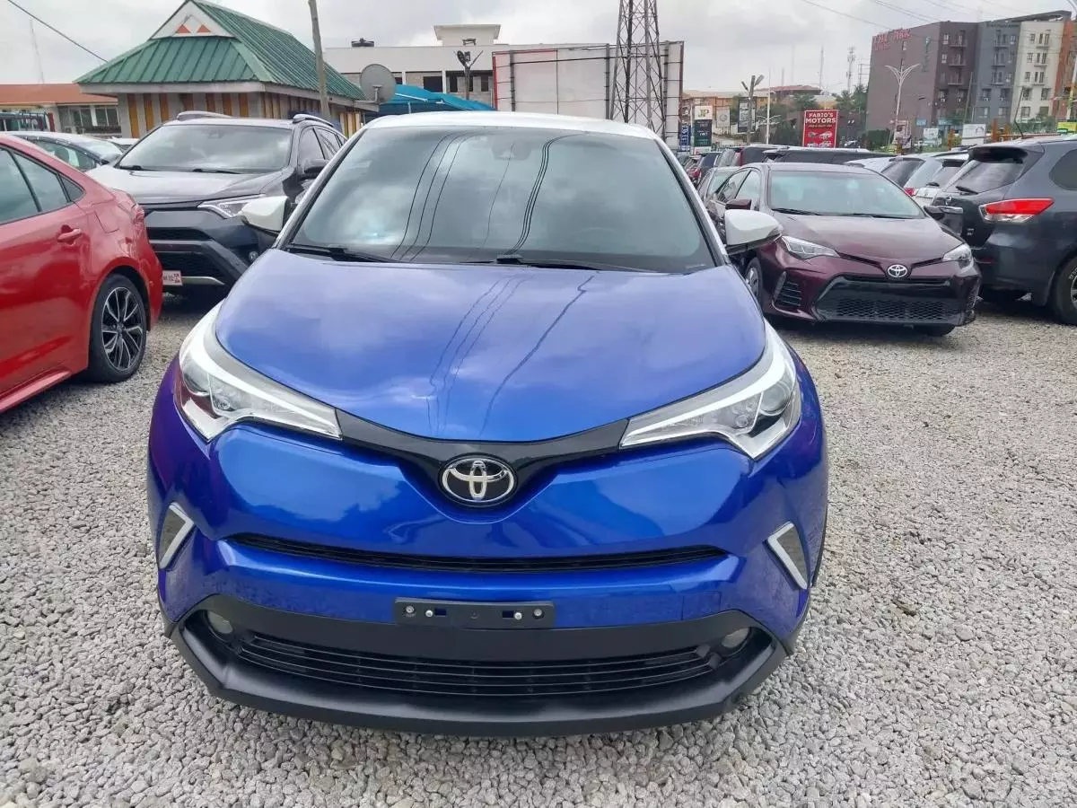 Toyota C-HR   - 2018