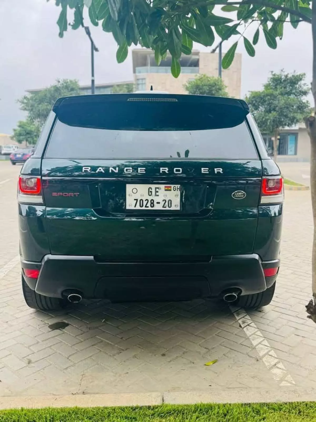 Land Rover Range Rover Sport   - 2019