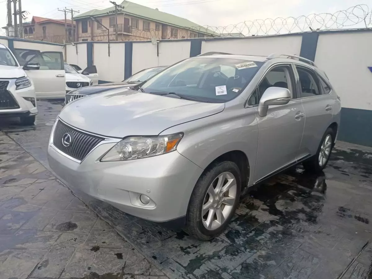 Lexus RX 350   - 2010