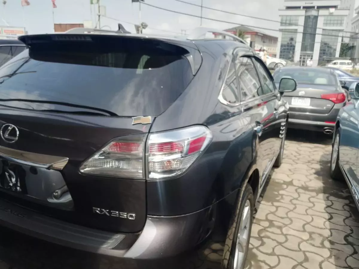 Lexus RX 350   - 2010