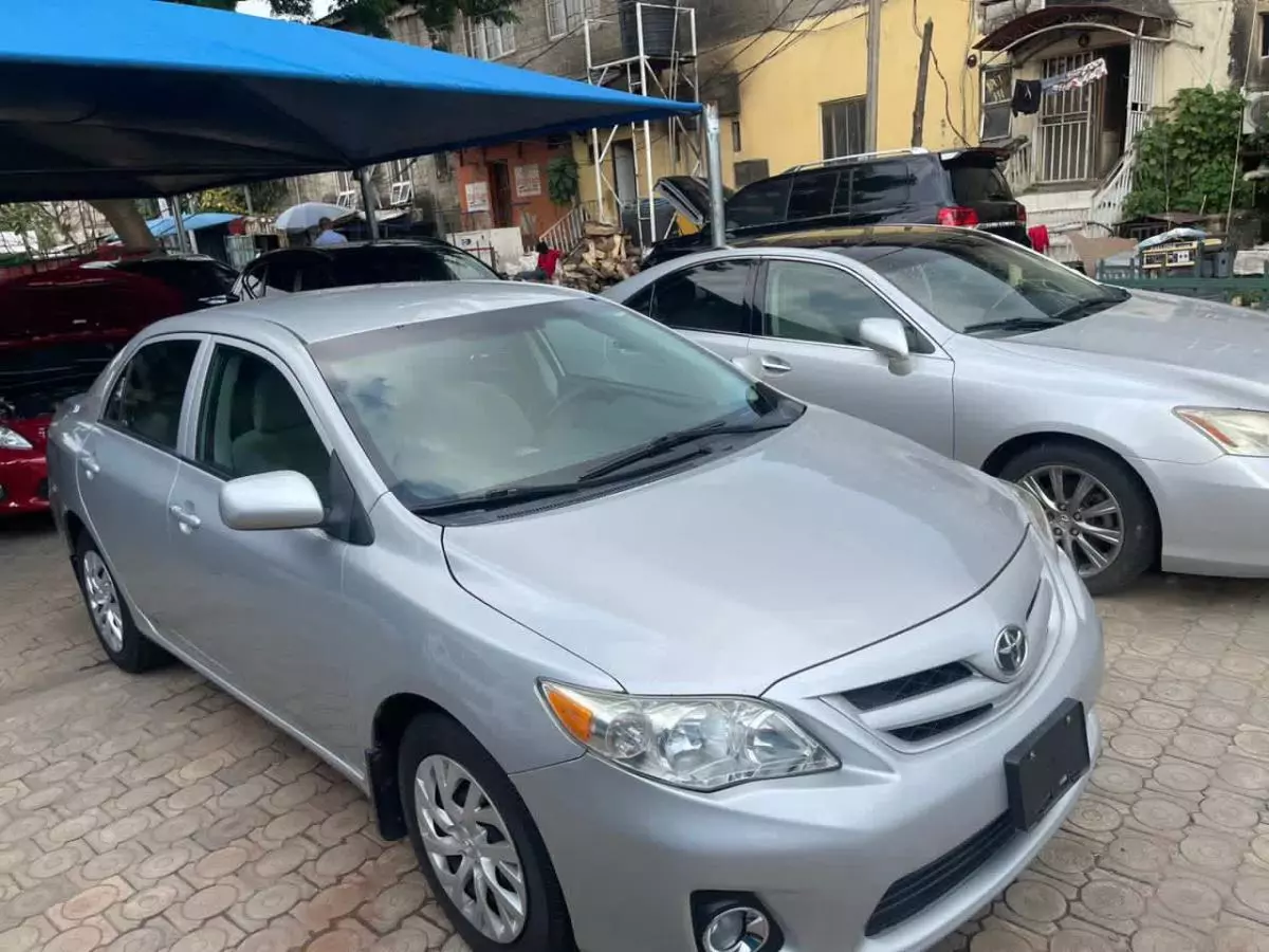 Toyota Corolla - 2013