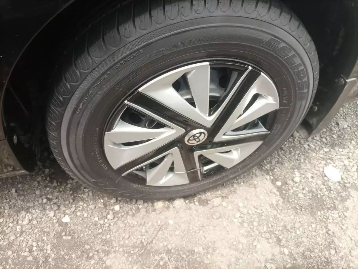 Toyota Corolla - 2009