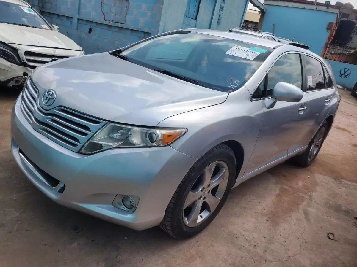 Toyota Venza   - 2009