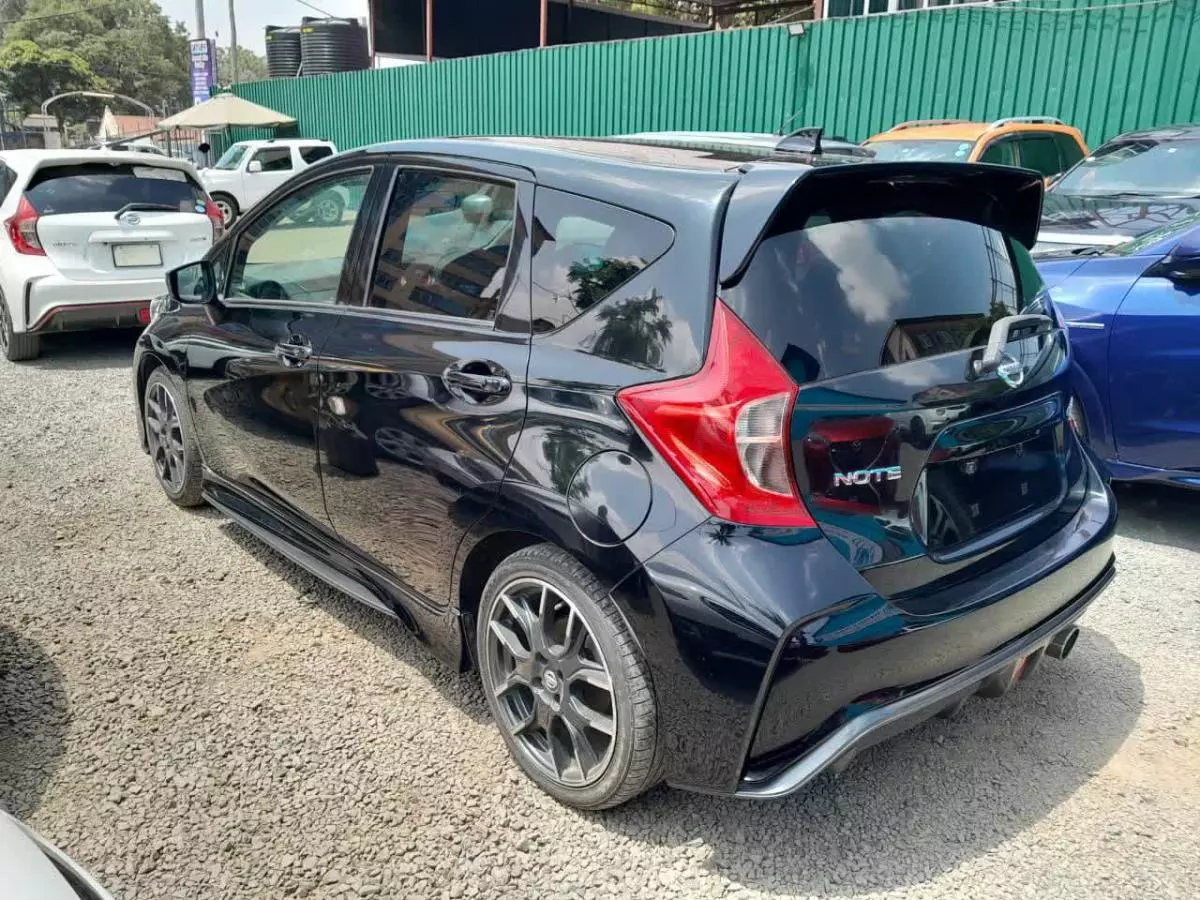 Nissan Note Nismo - 2015