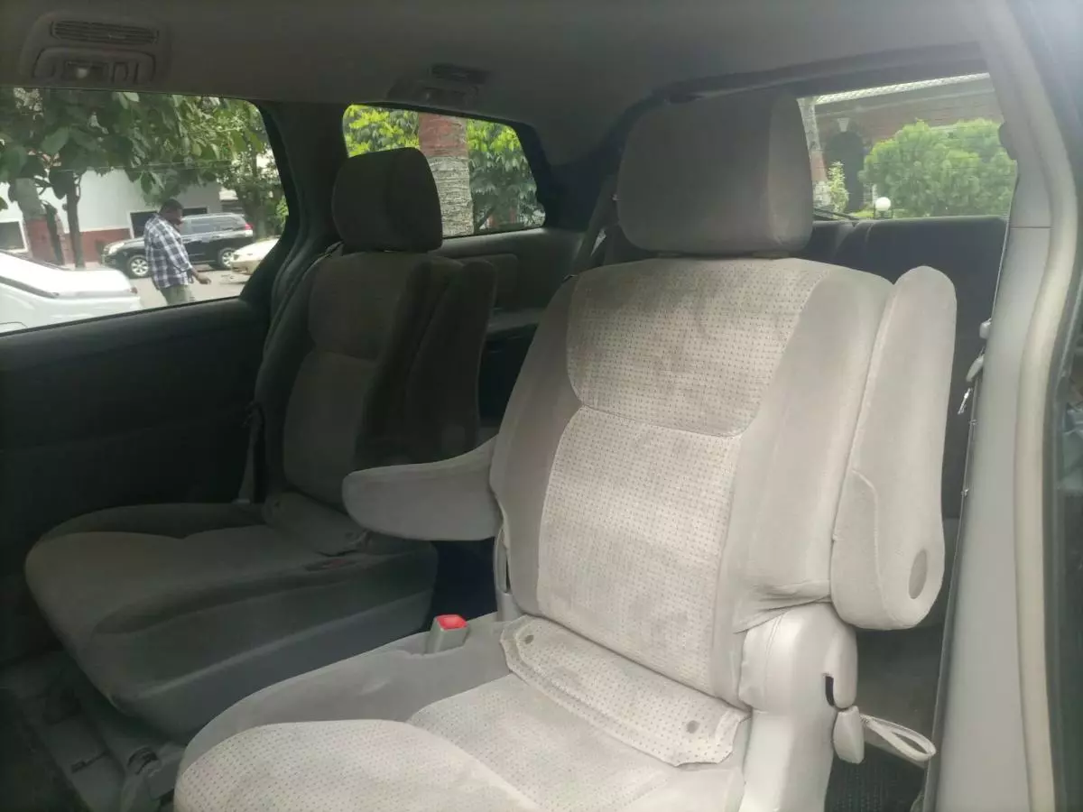 Toyota Sienna - 2006
