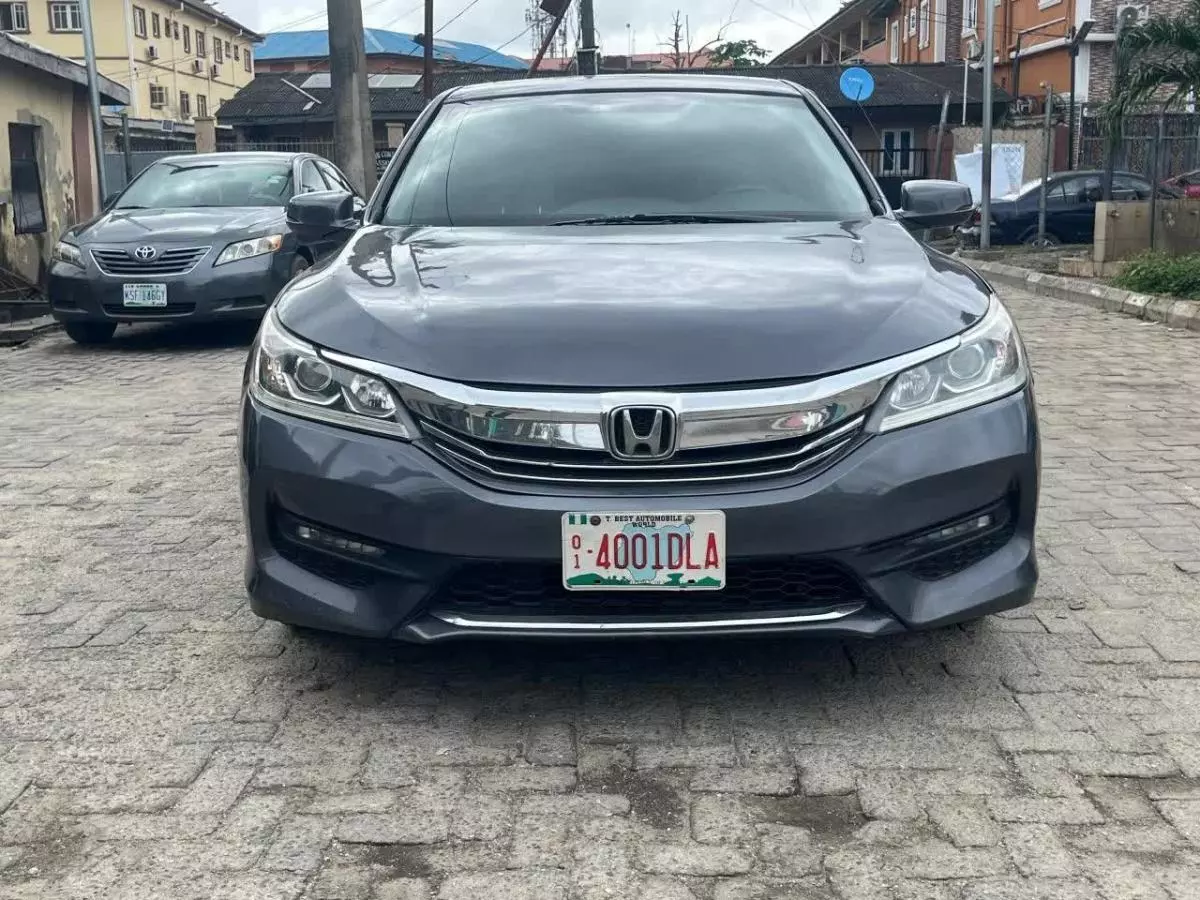 Honda Accord   - 2014