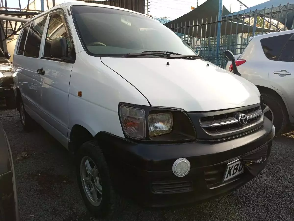 Toyota Town Ace - 2006