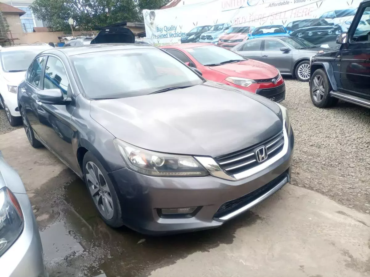 Honda Accord - 2014