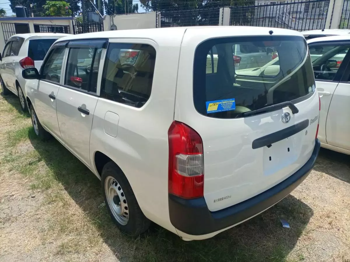 Toyota Probox  - 2015