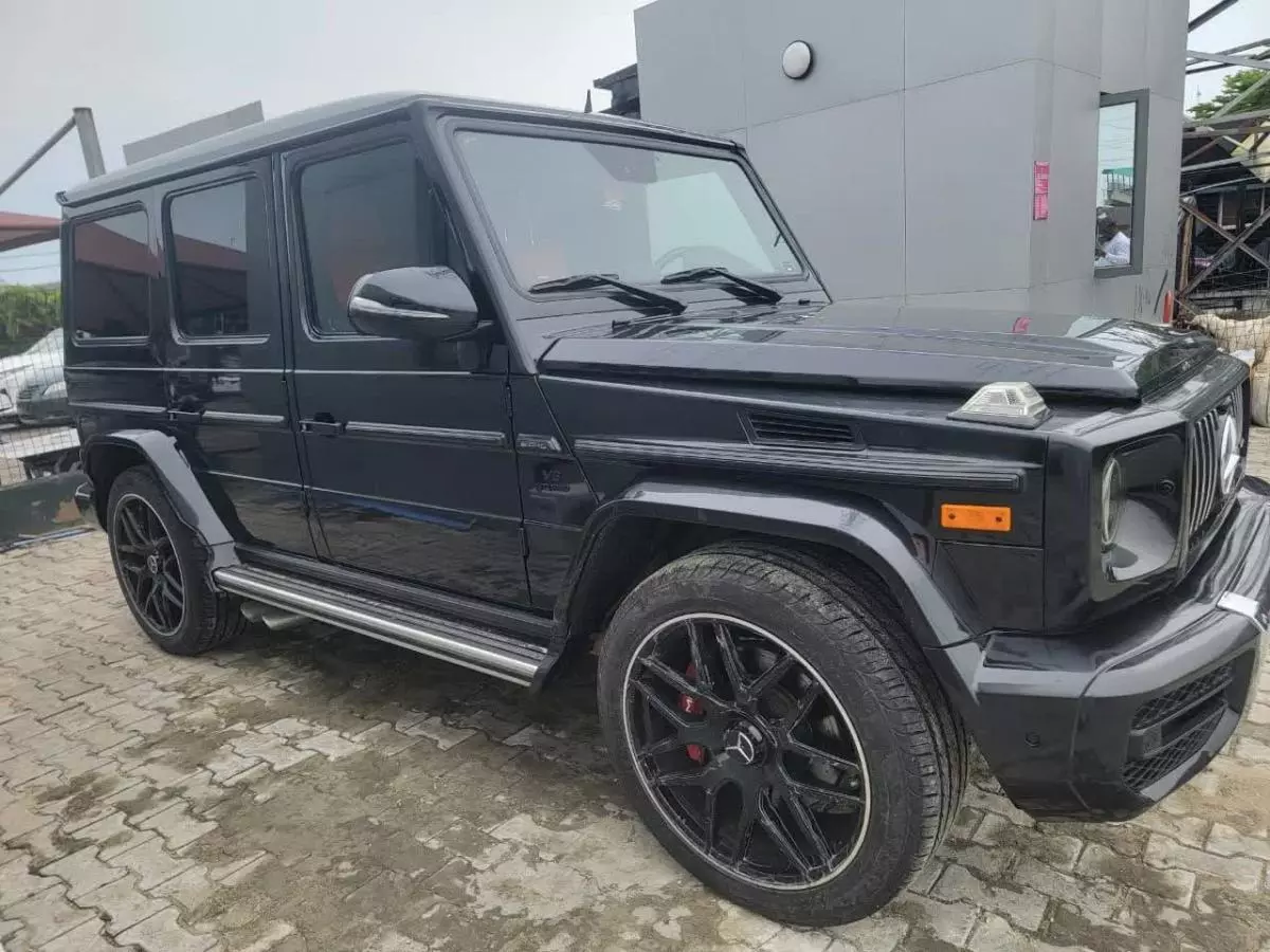 Mercedes-Benz G63 AMG   - 2016