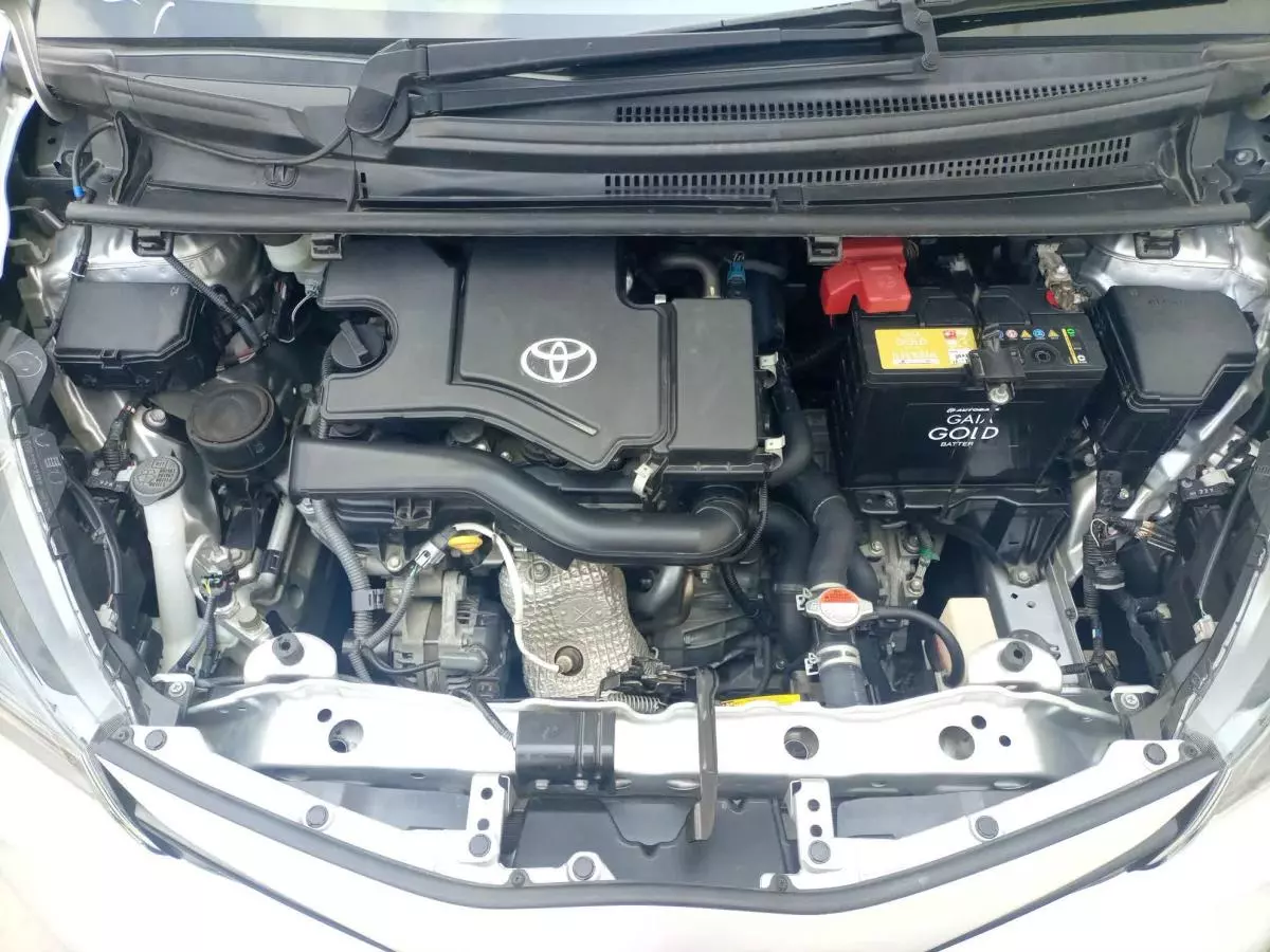 Toyota Vitz - 2016