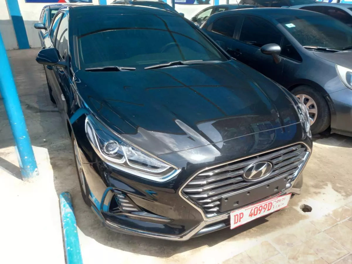 Hyundai Sonata   - 2018