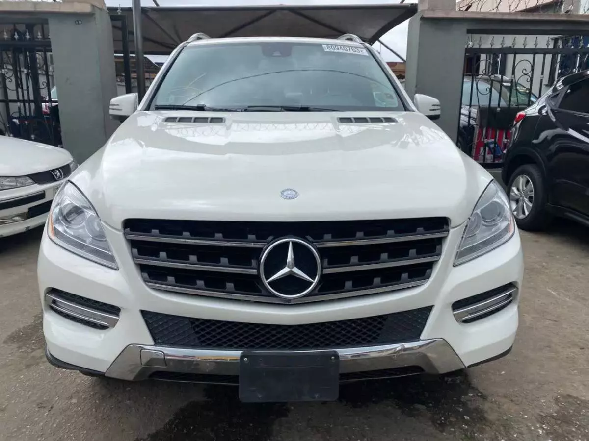 Mercedes-Benz ML 350   - 2012