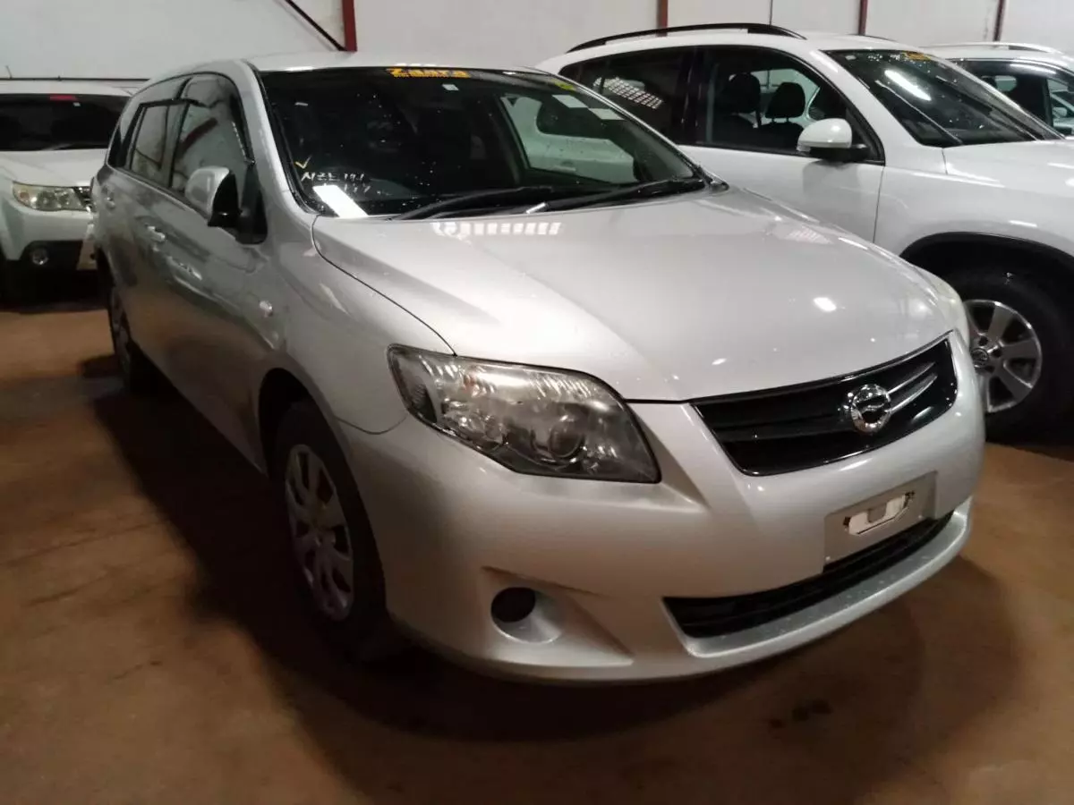 Toyota Fielder    - 2009