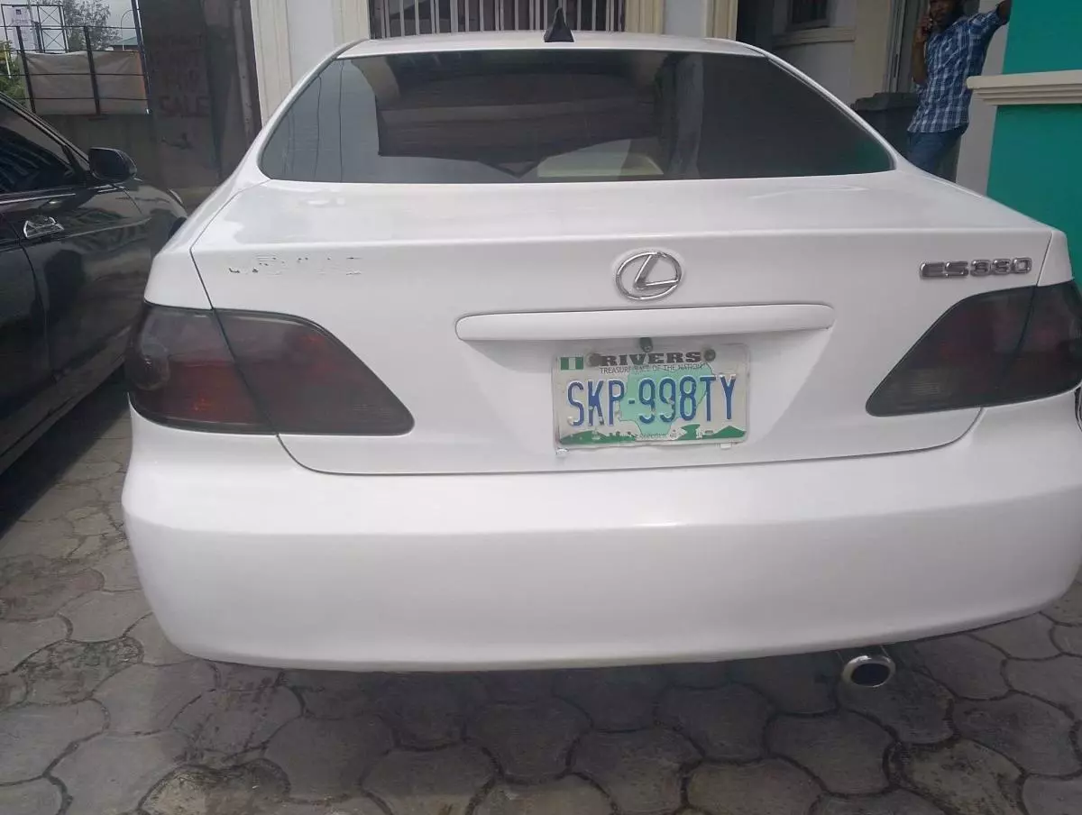 Lexus ES 330   - 2004