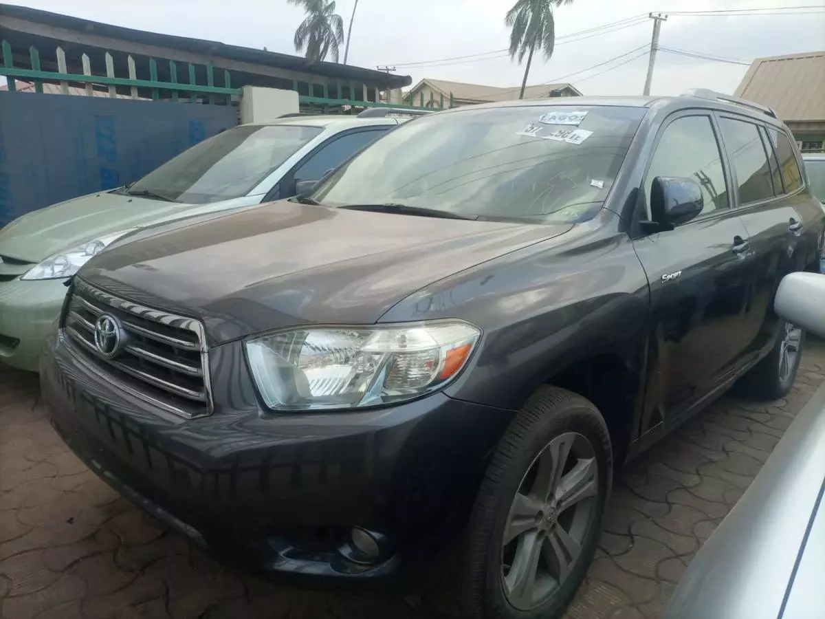 Toyota Highlander - 2009