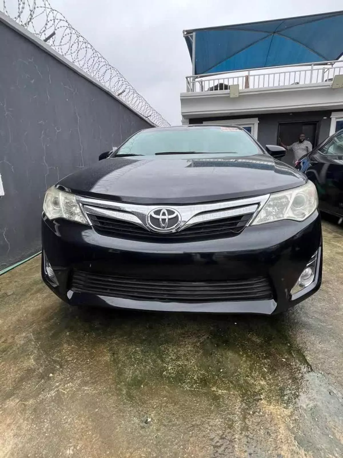 Toyota Camry   - 2014