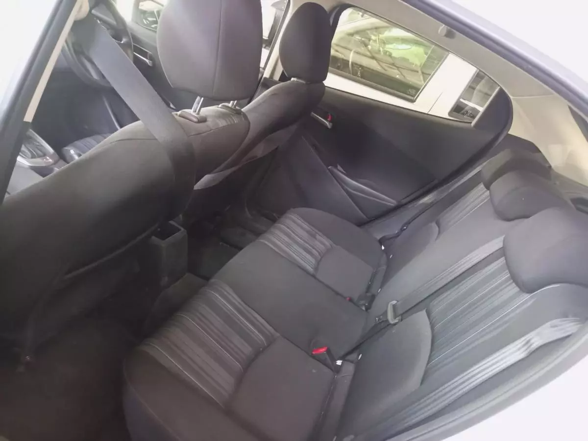 Mazda Demio - 2015