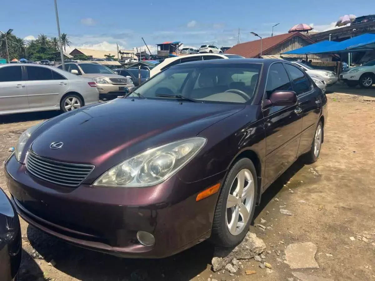 Lexus ES 330   - 2005