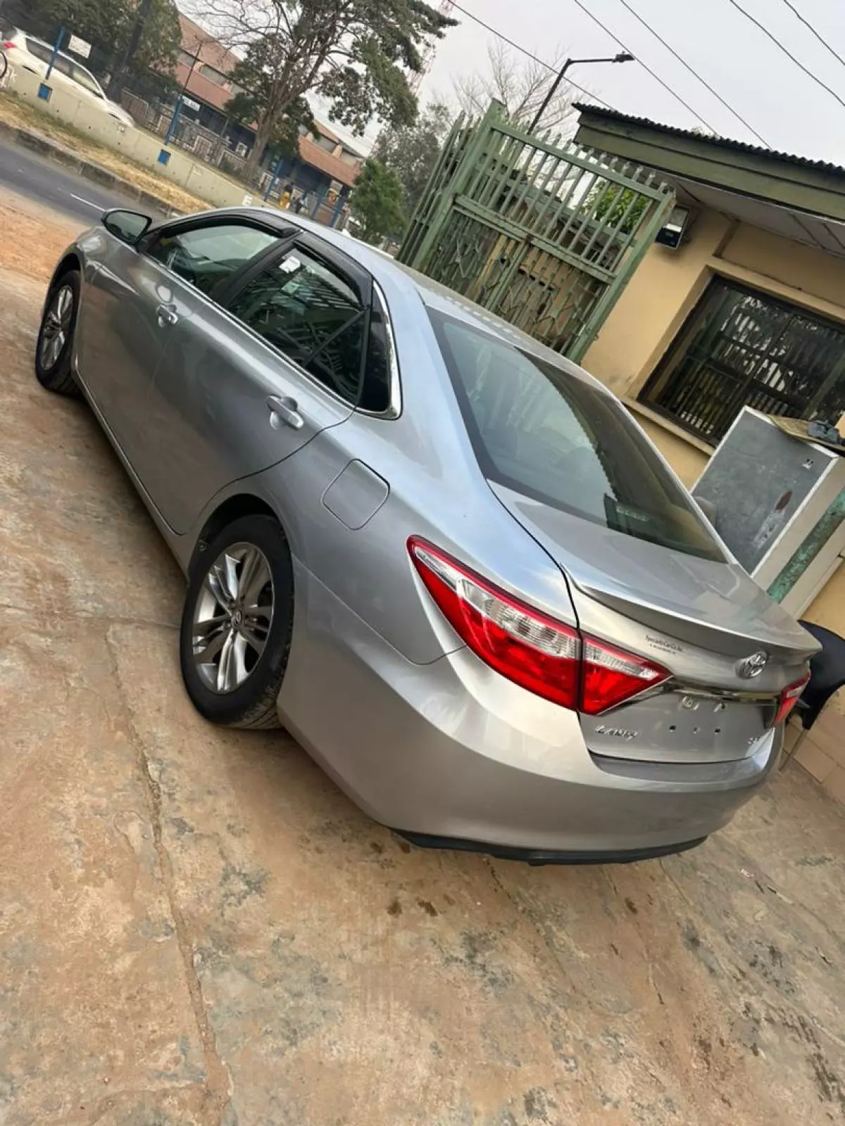 Toyota Camry   - 2015