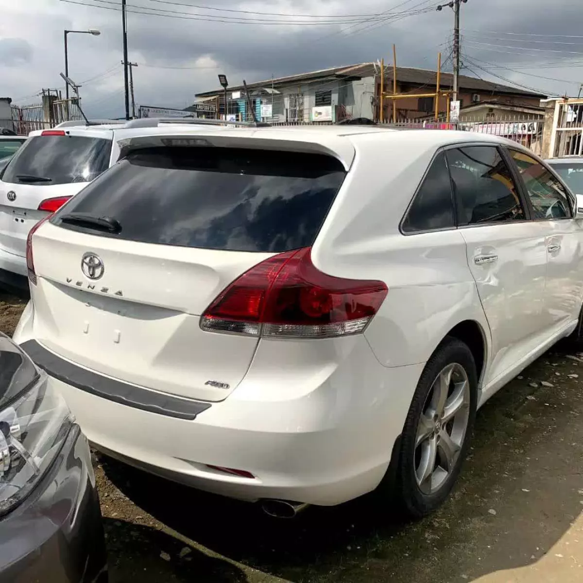 Toyota Venza   - 2013