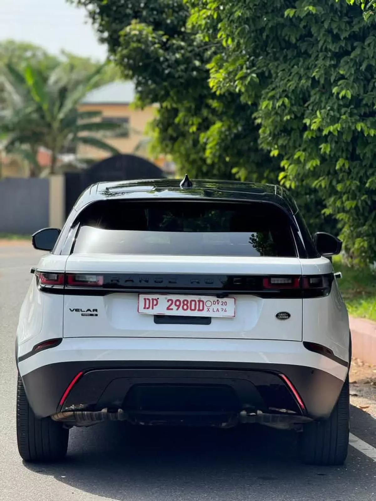 Land Rover Range Rover Velar   - 2020