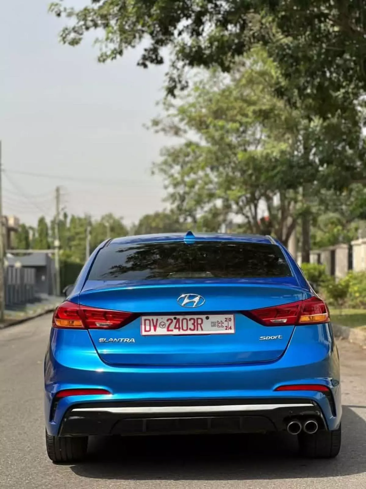 Hyundai Elantra   - 2018