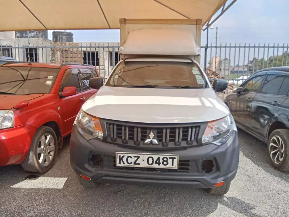 Mitsubishi L200 Single Cabin   - 2018