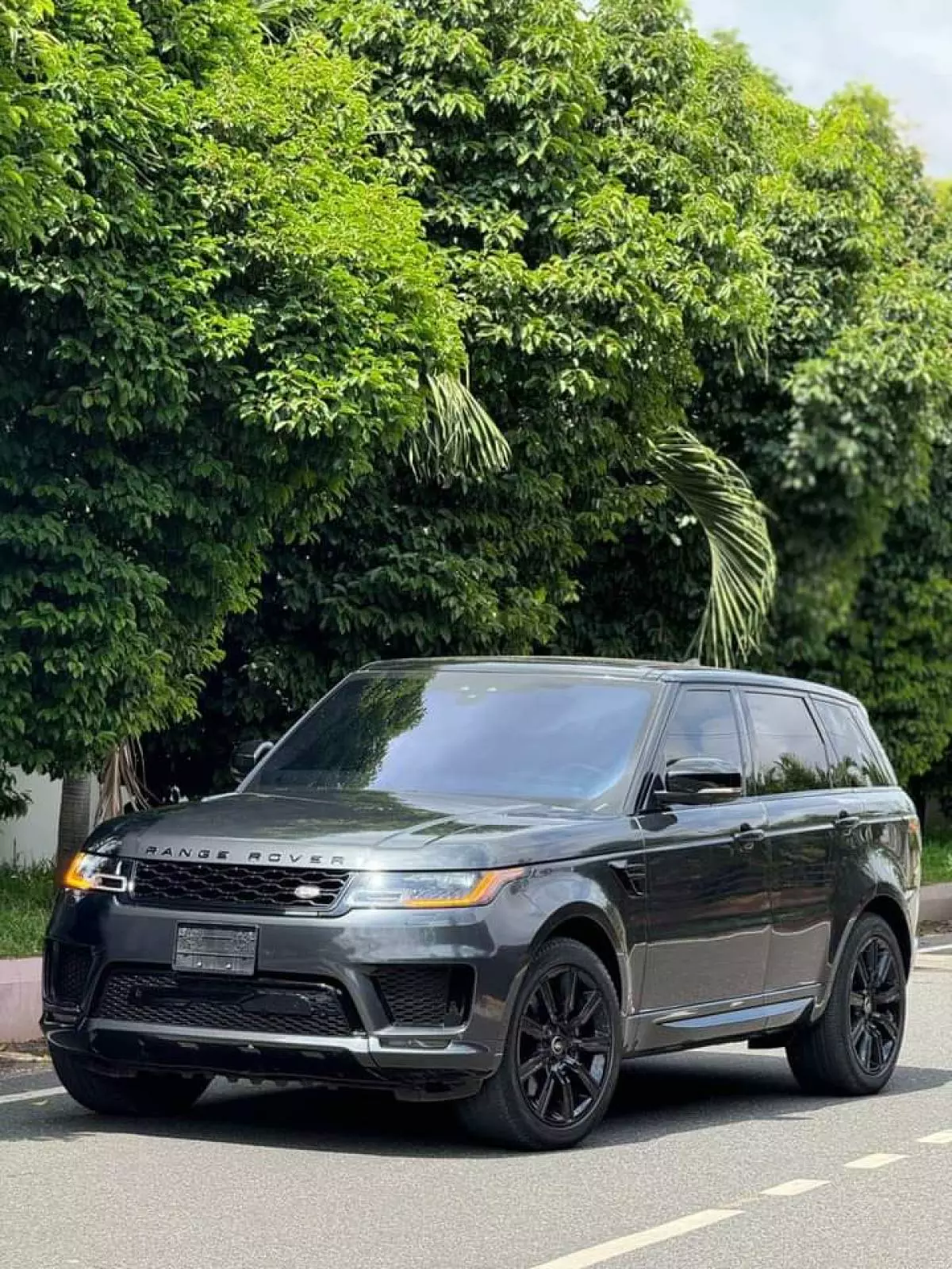 Land Rover Range Rover Sport   - 2020