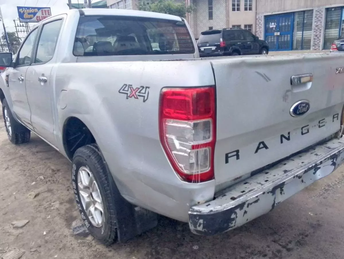 Ford Ranger   - 2014