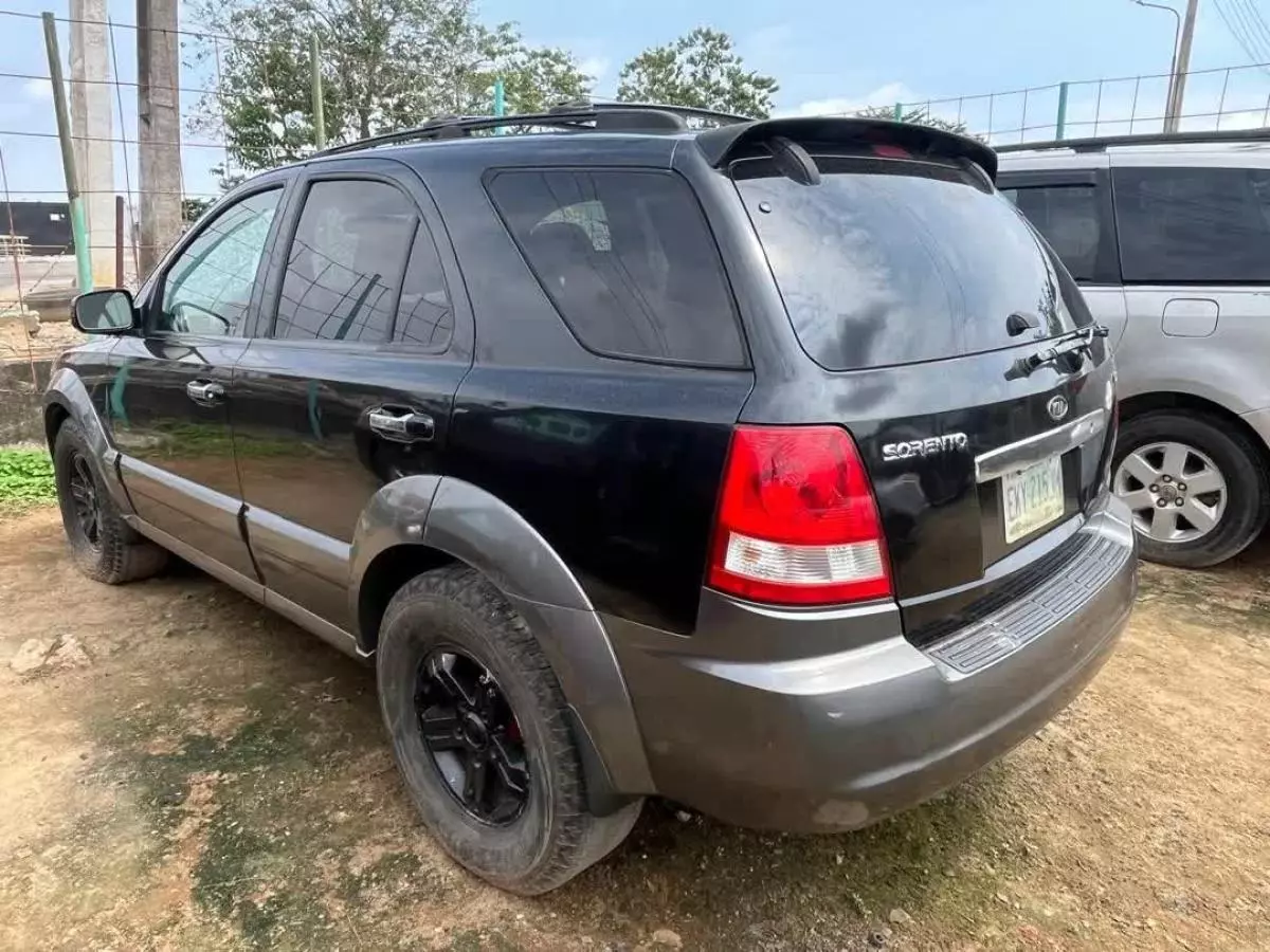 KIA Sorento   - 2004