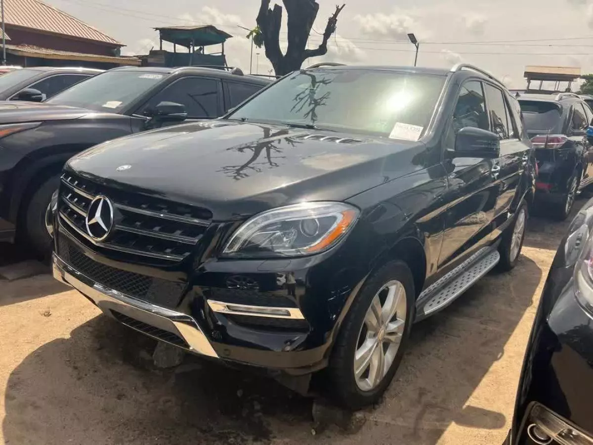 Mercedes-Benz ML 350   - 2013