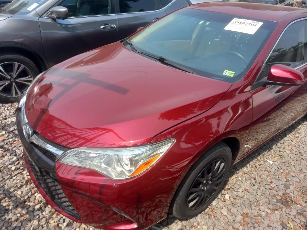 Toyota Camry   - 2015