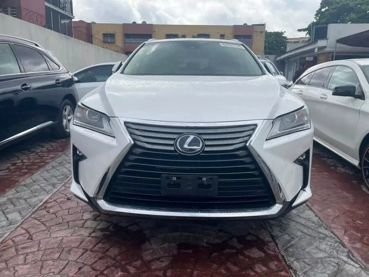 Lexus RX 350L   - 2019