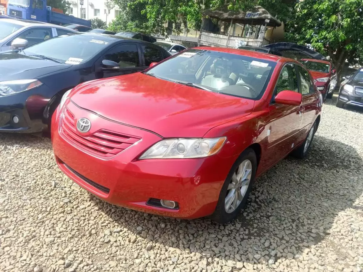 Toyota Camry   - 2007