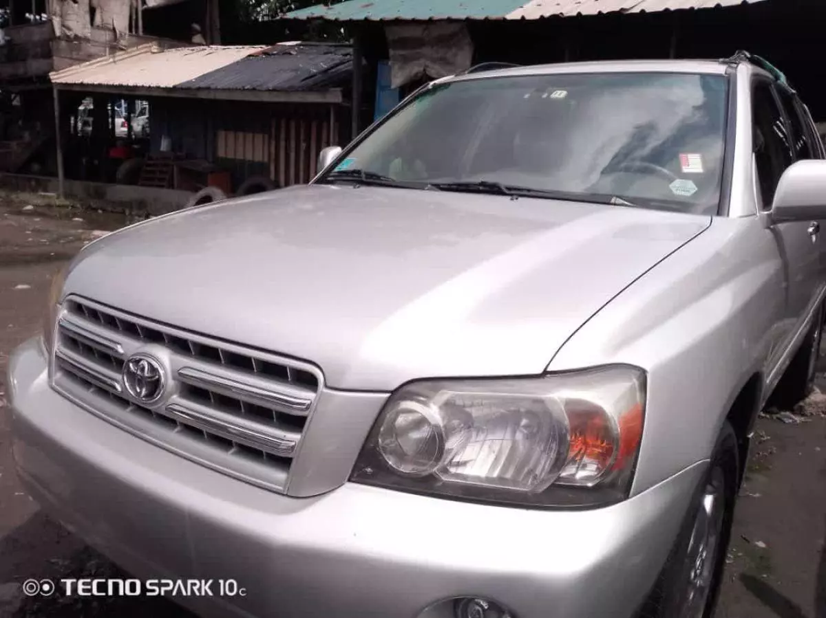 Toyota Highlander   - 2006