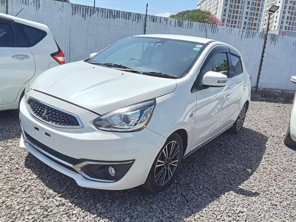 Mitsubishi Mirage   - 2016