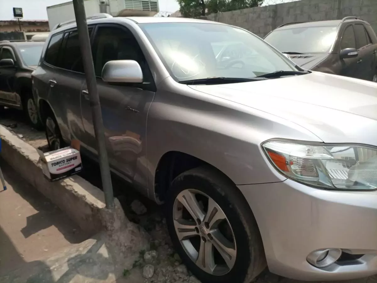 Toyota Highlander - 2008