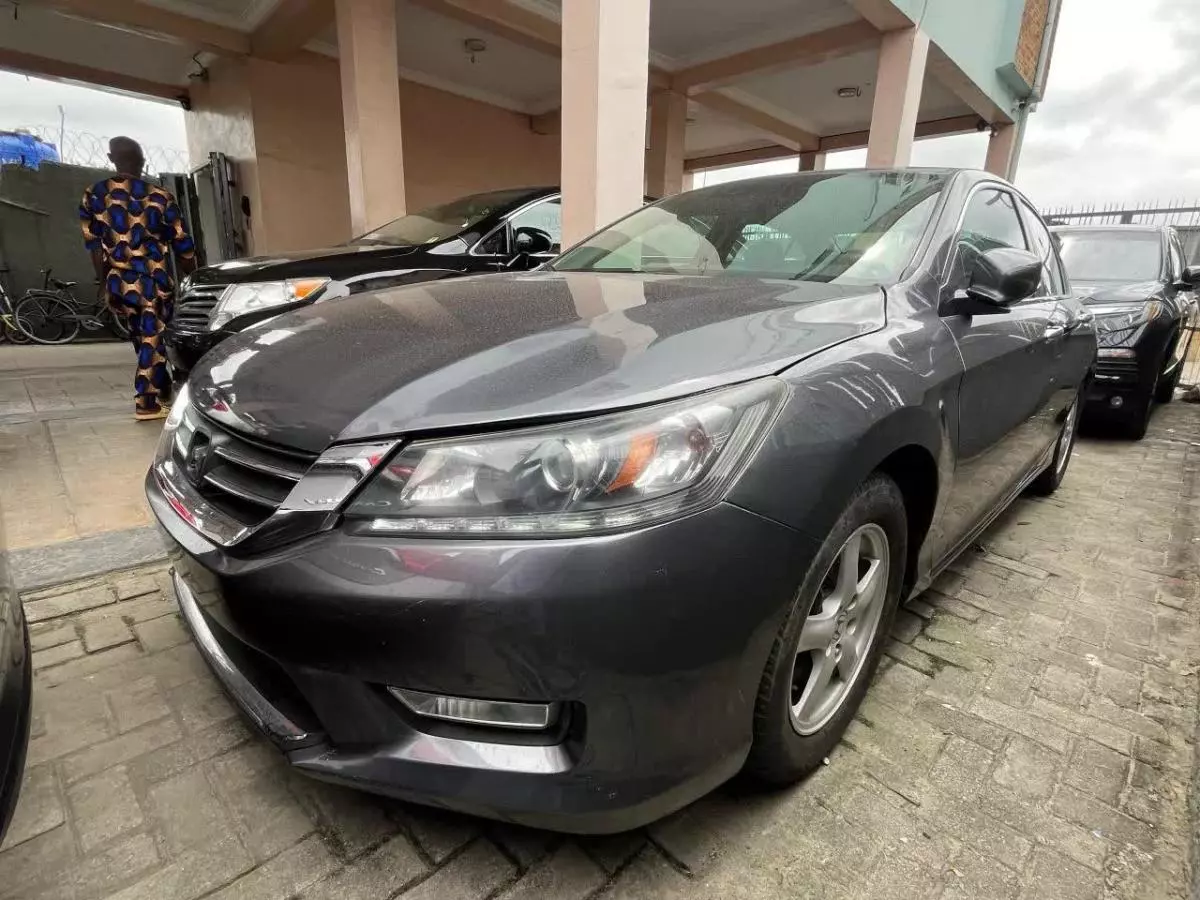 Honda Accord   - 2014