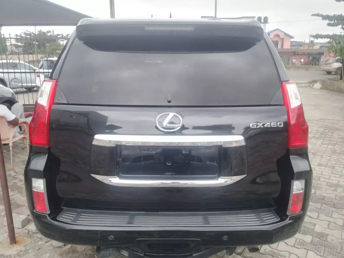 Lexus GX 460   - 2013